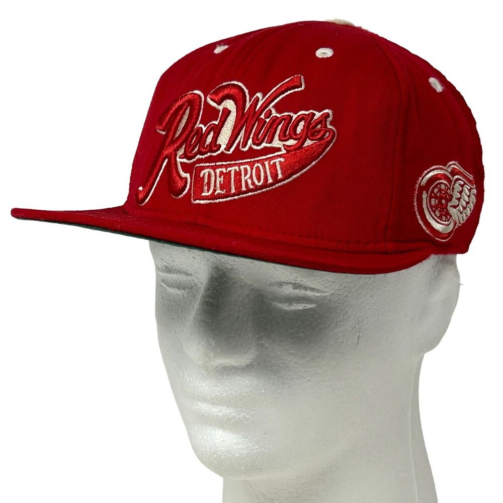 Detroit Red Wings Script Wool Hat Cap Red Reebok 6 Panel Snapback NHL Spell Out